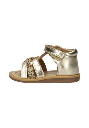 Børns sandle i metallisk guld med velcrorem, leopardprintdetalje, polstret sål og lukket hæl på hvid baggrund.