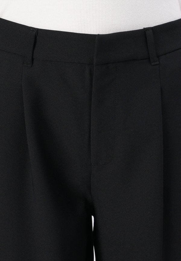 ONLLANDO PLEAT CULOTTE PANT - Trousers3