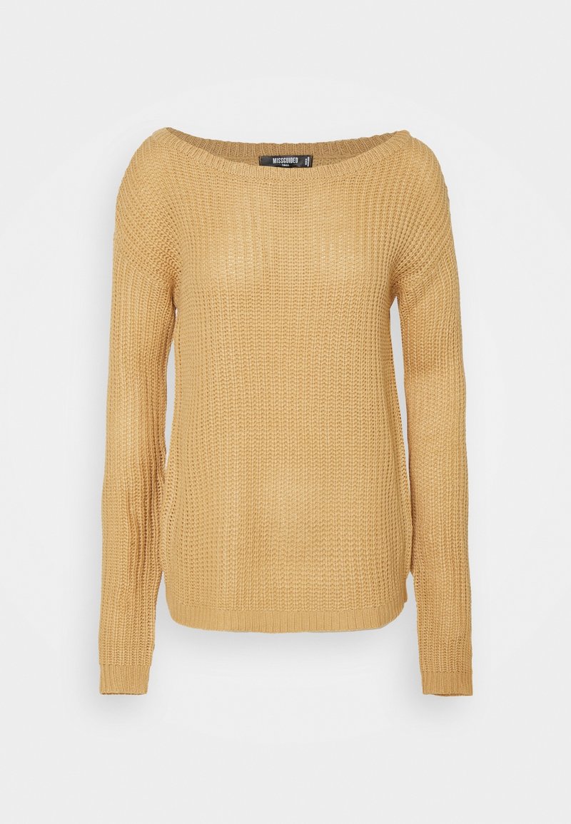 Maglione in maglia giallo senape con scollatura off-shoulder, maniche lunghe e tessuto texturizzato. Design semplice con orlo e polsini a coste.
