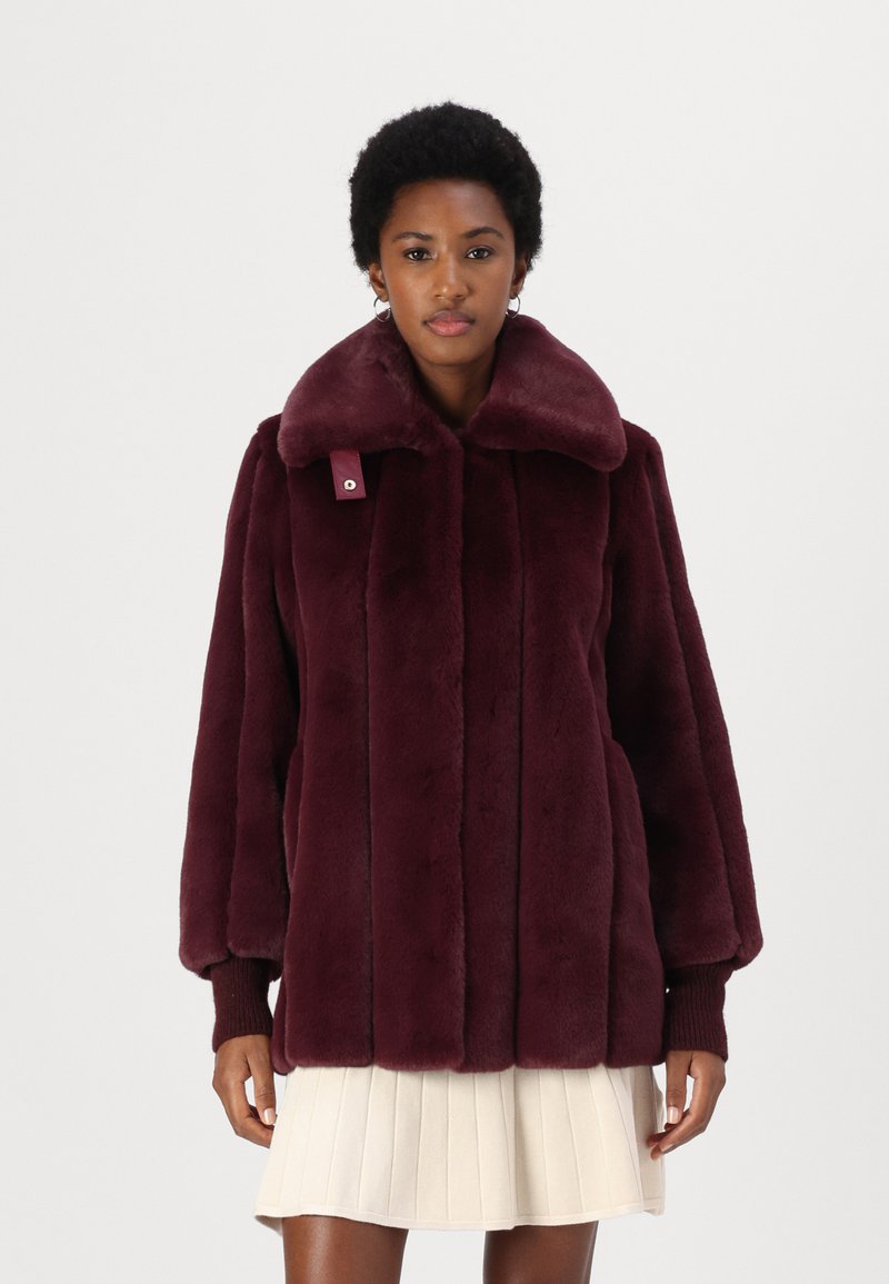 Patrizia Pepe COATS - Talvemantel - plum elixir