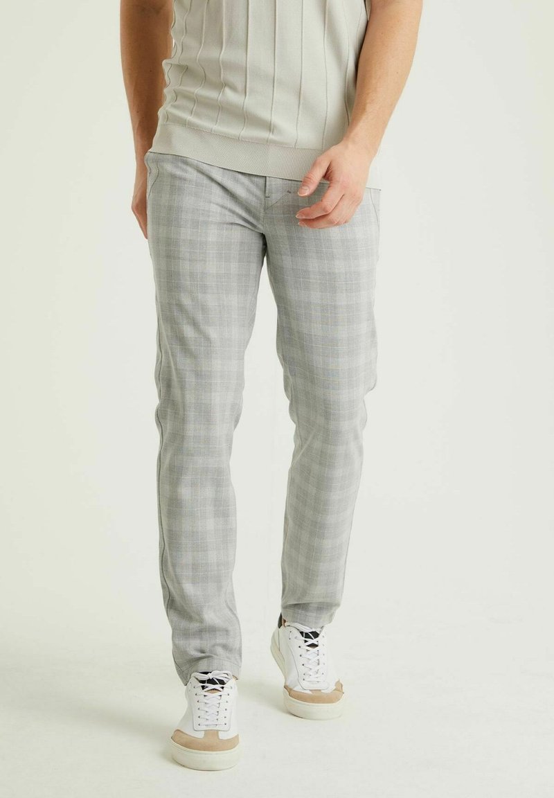 CHASIN’ Chino lichtgrijs