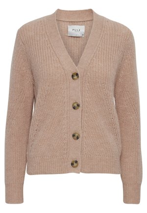 Cardigan lavorato a maglia rosa chiaro con scollo a V, dotato di quattro grandi bottoni marroni, polsini a costine e un motivo testurizzato su tutta la superficie.