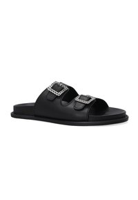 Sort læder slide sandal med to brede stropper, der har firkantede sølv spænder og kæde detaljer. Flad sål med minimal slidbane.