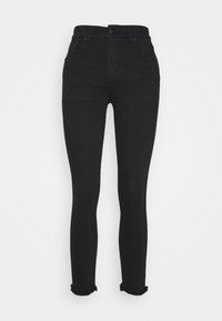 Jeans ajustados negros de mezclilla, con una cintura alta, cinco bolsillos y dobladillo deshilachado. Textura suave con ligero estiramiento.