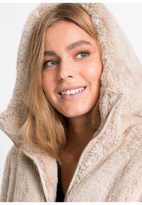 bonprix Cappotto invernale - beige