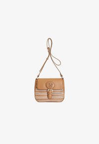 Ikke valgt, brown leather