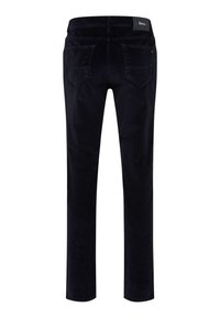 Donkerblauwe corduroy broek met een rechte pijp design, voorzien van twee achterzakken en een logo patch op de tailleband. Zachte textuur.