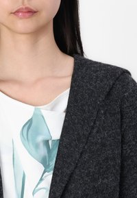 Vero Moda Kofta - black