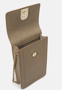 Furla FLOW VERTICAL CROSSBODY - Axelremsväska - greige