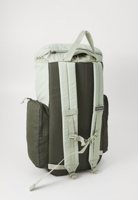 Columbia TRAIL TRAVELER™ 28L UNISEX - Hátizsák - safari/greenscape