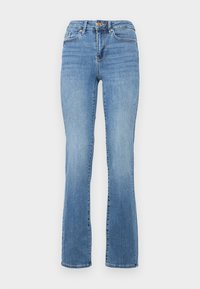 Vaaleansiniset farkut, suoran lahkeiden malli, keskipesty ja hienovaraisilla haalistumilla, klassinen viisi-taskumalli, metallinen nappi ja vetoketjukiinnitys.