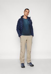 ODLO BL TOP CREW NECK PERFORMANCE WARM BLACKCOMB - Apakškrekls - provincial blue