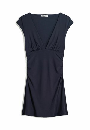 Mornarskoplavi kratki rukavi haljina s V-izrezom, nabrane strane i glatkom teksturom, koja ima usko tijelo i lepršavi donji dio.