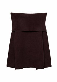 Unselected, bordeaux