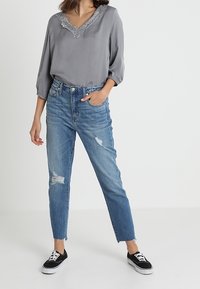 JDY Bluse - grey