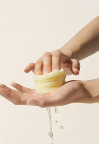 Thumbnail Image 4