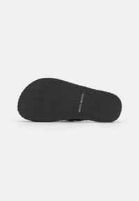 Vero Moda VMGRIFF  - Sandálias em T - black