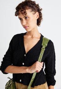 ONLY ONLLIANA LIFE V NECK CARDIGAN  - Cardigan - black