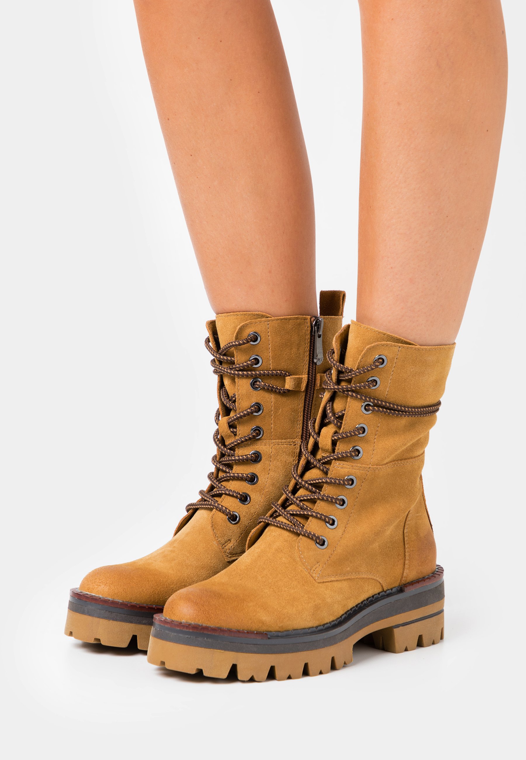 mustard boots uk
