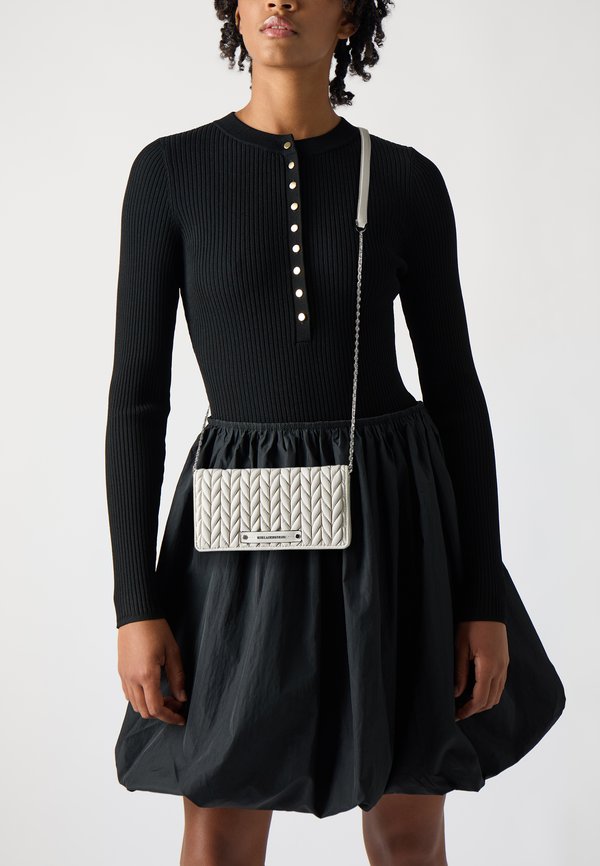 PILLOW CROSSBODY  - Cross body bag - cement