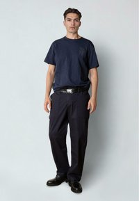 Clean Cut Copenhagen PAULI  - T-shirts med print - navy