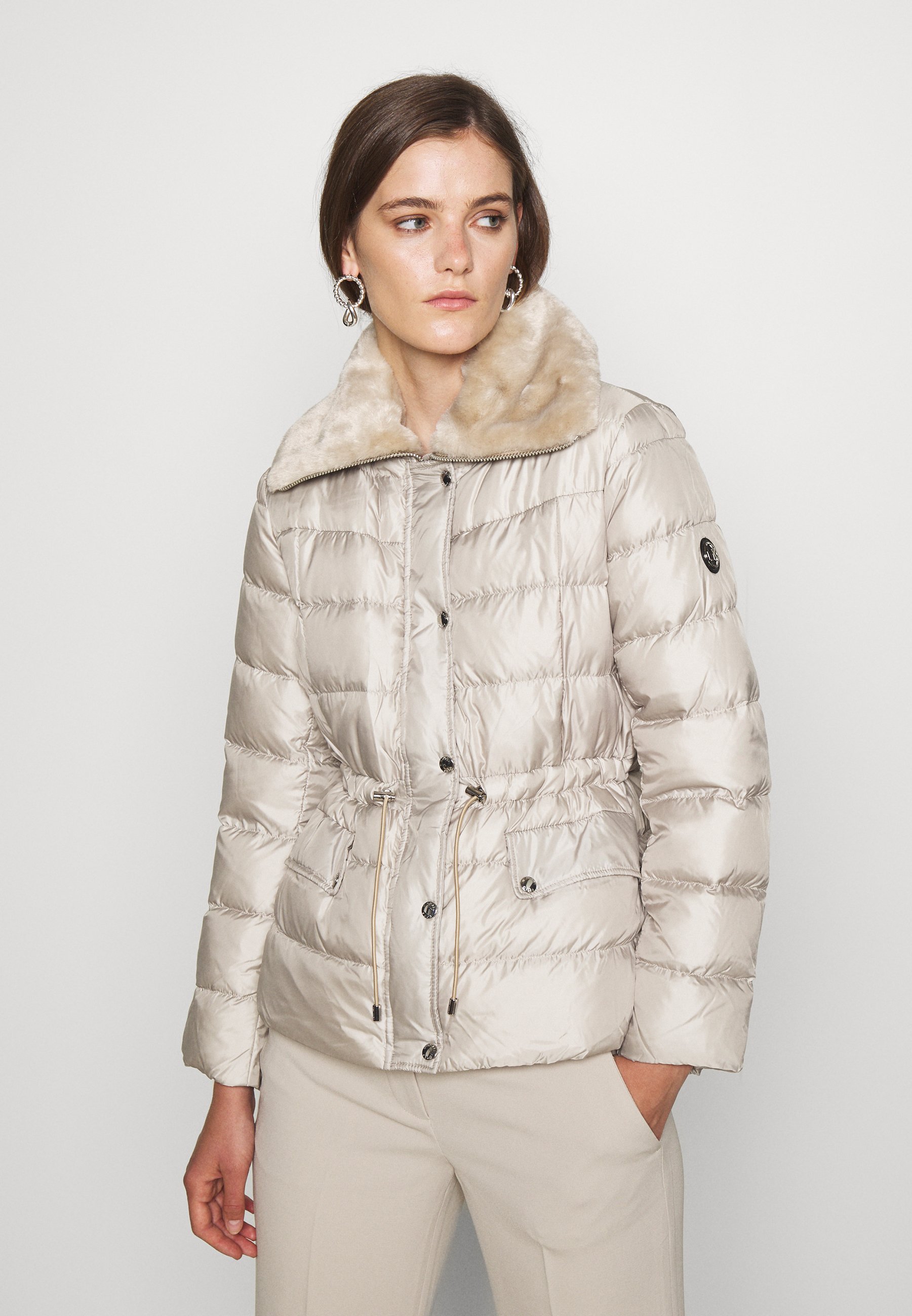 michael kors puffer