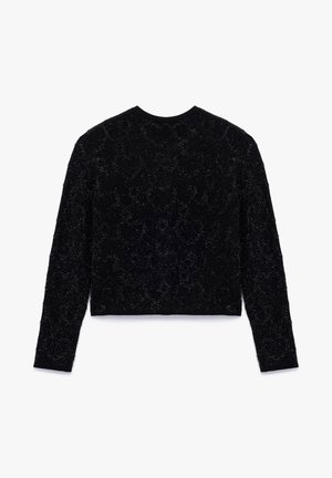 Schwarzer, kurz geschnittener Pullover mit langen Ärmeln, strukturiertem Stoff und subtilen, glänzenden Akzenten. Er hat einen runden Ausschnitt und keine sichtbaren Verschlüsse.