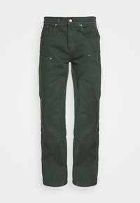 Tmavě zelené bavlněné kalhoty s rovnými nohavicemi, vybavené předními kapsami a zesíleným šitím na kolenou.