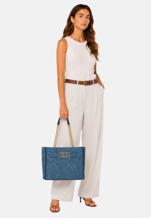 Laura Biagiotti, MAGBY 2 - Borsa a mano - jeans