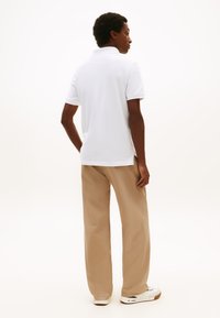 Tommy Hilfiger REGULAR - Polo - white