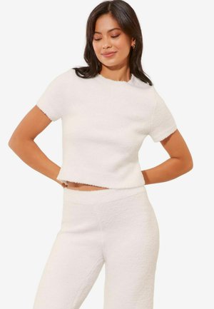 BOUCLE SHORTS SLEEVE  REGULAR FIT - Lihtne T-särk - ivory white