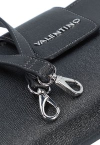 Valentino Bags Kabelka - black