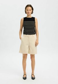 Selected Femme Top - black