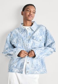 Cras SOUTH JACKET - Veste en jean - delicate bleach