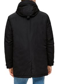 Schwarze gepolsterte Jacke mit Kapuze, langen Ärmeln, elastischen Bündchen und geradem Schnitt. Das Rückendesign ist glatt mit einer vertikalen Naht.