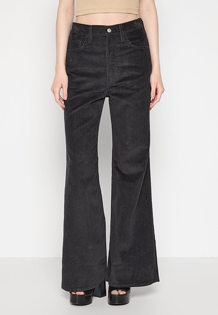 Levi’s® Flared Jeans zwart