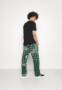 Carhartt WIP POCKET - T-shirt básica - black