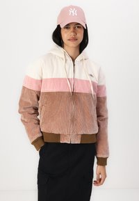 Rip Curl HEAT JACKET - Pilotska jakna - natural