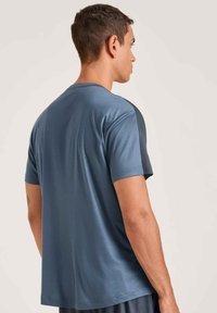 Calida DEEPSLEEPWEAR COOLING - Pyjamashirt - vintage indigo