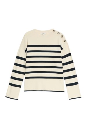 Pull rayé à manches longues en crème et marine, avec un col rond et des boutons décoratifs sur une épaule. Matière en maille douce.