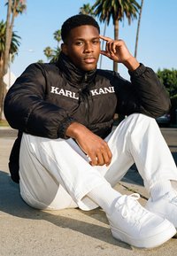 Karl Kani SMALL SIGNATURE TEDDY HOODIE UNISEX  - Sweat à capuche - black