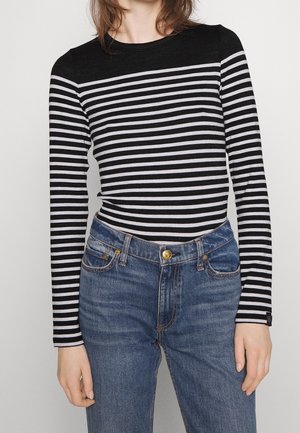 Long sleeved top - black