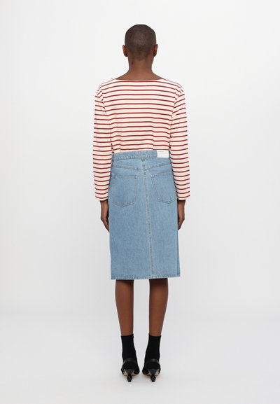 DESIGNERS REMIX STACY BRETON - Tops ar garām piedurknēm - cream/red