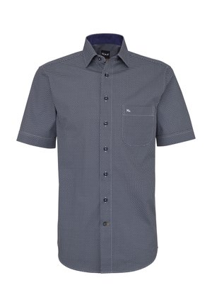 Camicia da uomo a maniche corte con bottoni, caratterizzata da un piccolo motivo geometrico bianco su tessuto blu scuro e una tasca sul petto.
