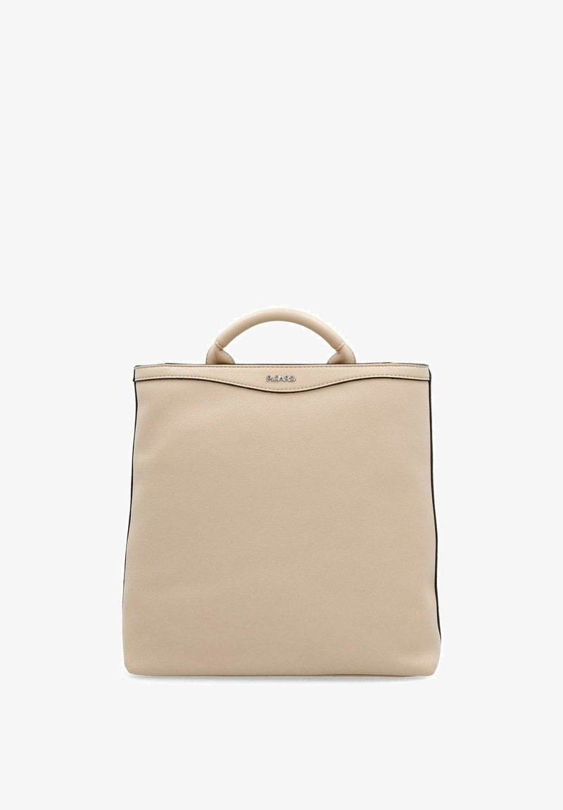 Sac tote en cuir beige avec un design structuré, une anse ronde en haut et des bordures noires. Présente une courbe subtile en haut et un logo en métal.