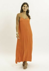 Dona x Lisa LONGUE IGGY - Robe longue - orange