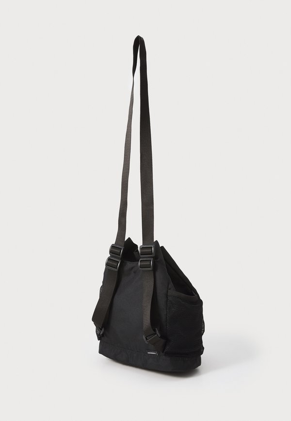 GO LO CINCHED BUCKET BAG UNISEX - Cross body bag3