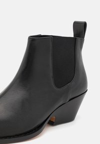 Sportmax Ankle boot