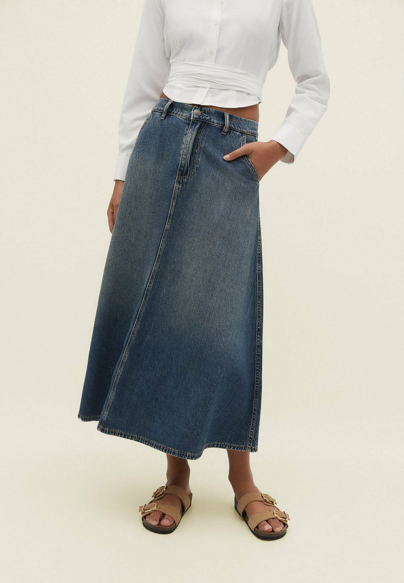 Stradivarius Denimová sukňa blue denim/modrý denim Zalando.sk