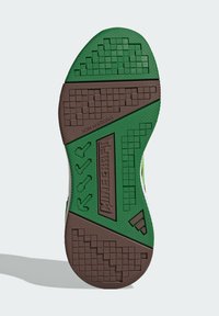 adidas Sportswear MINECRAFT    - Tenisky - auburn   semi solar green   cloud white